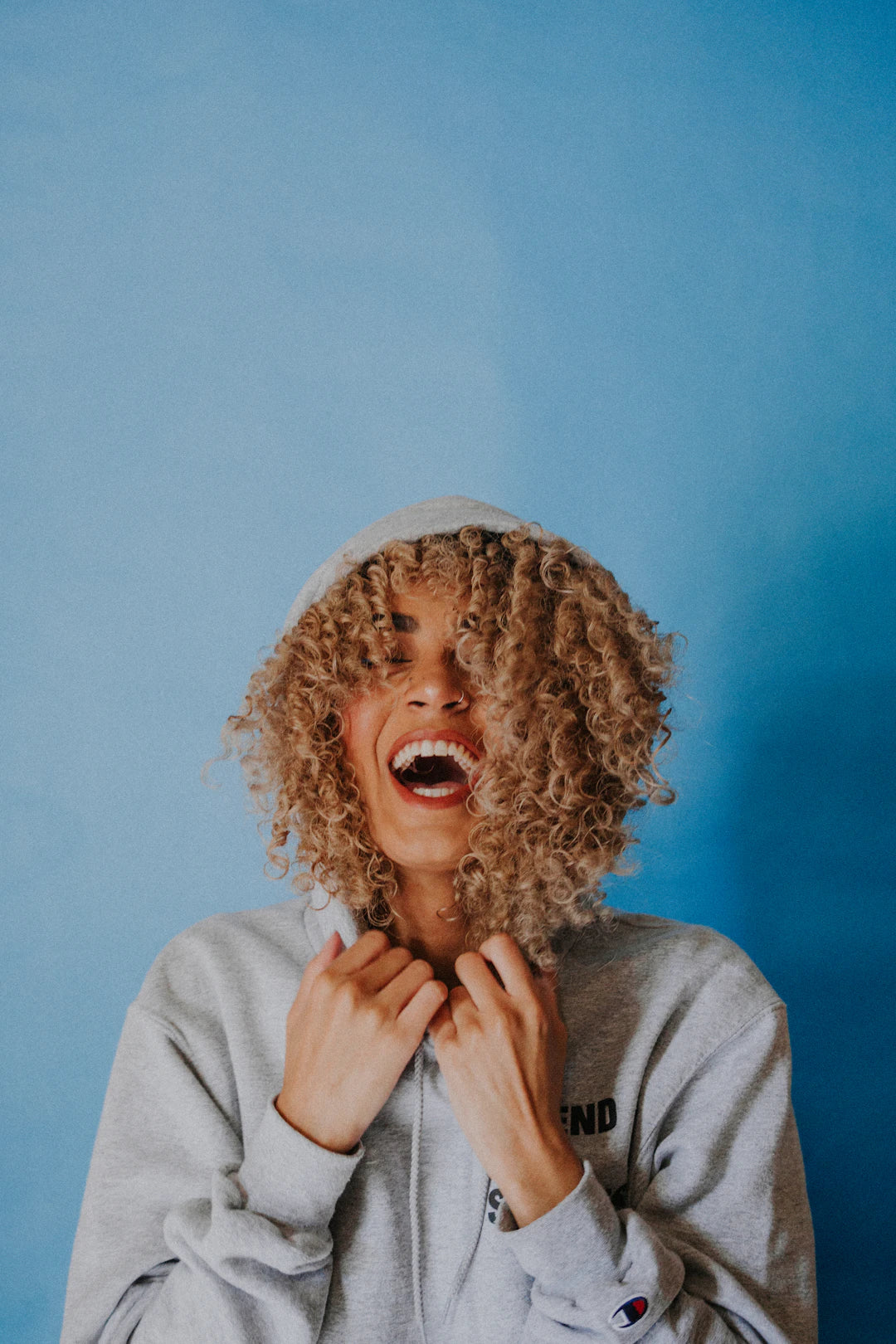 Comprendre les préférences des consommateurs afro Un guide essentiel pour la vente en gros cosmétique