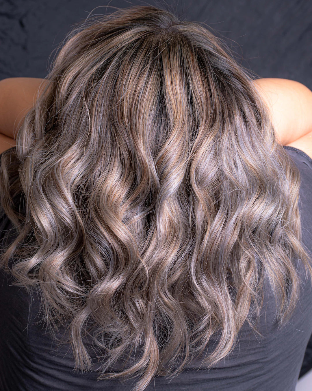 Colorations Cendrées pour Cheveux et Barbe  Un Look Élégant