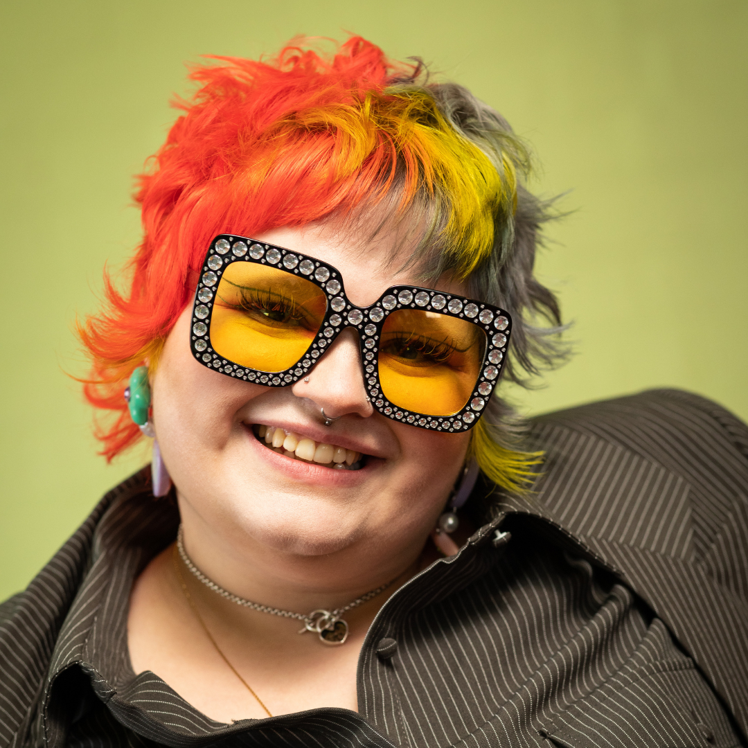 Crazy Color's person with multi hair color by ABS France Wholesale
