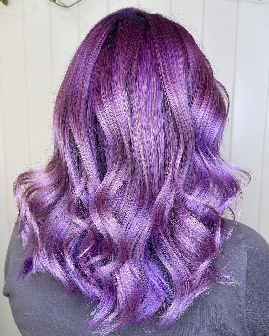Crazy Color's person with Purple hair by ABS France Wholesale