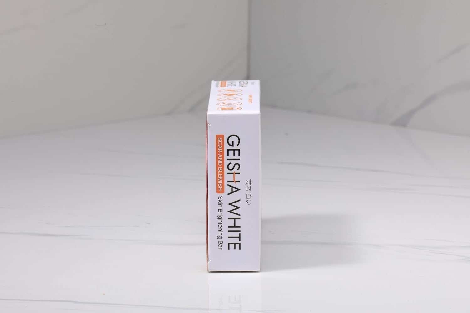 Savon blanc GEISHA, lot de 3 x 65 g